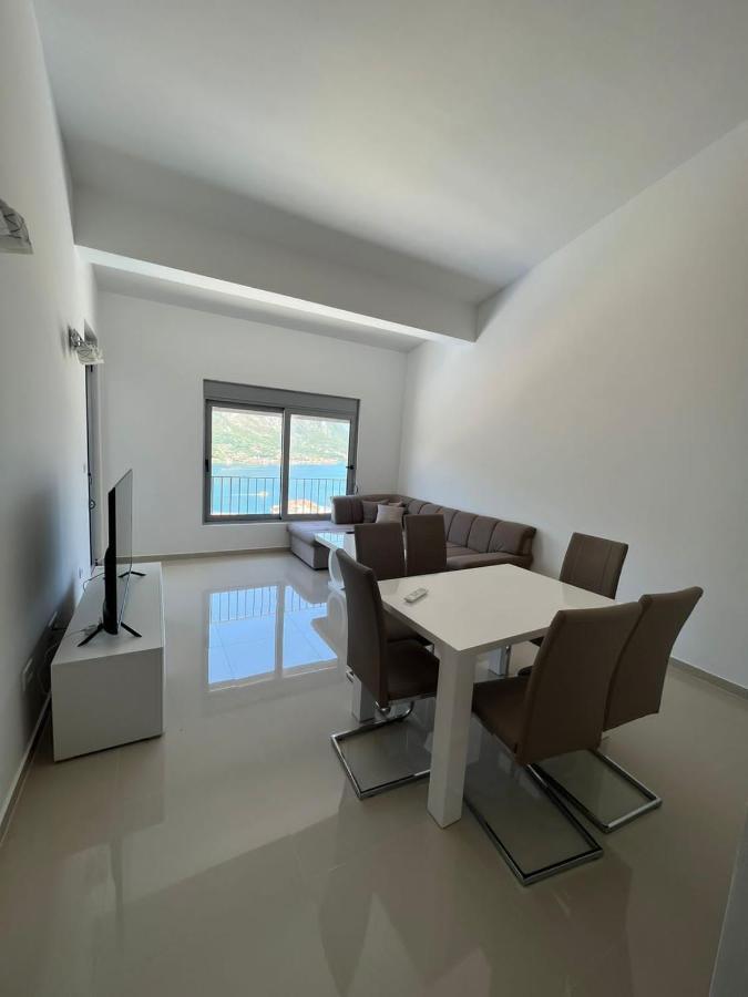 Adriatic Pearl Apartments Котор Екстер'єр фото