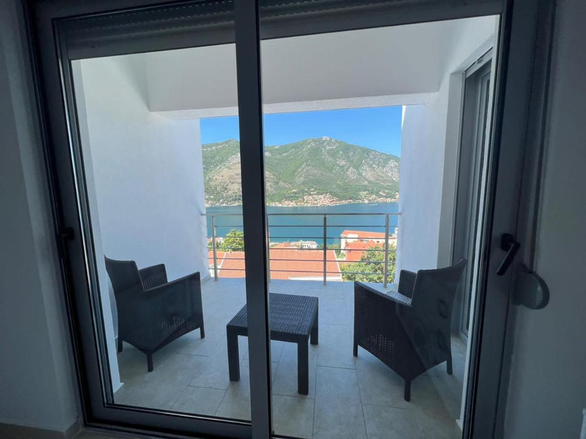 Adriatic Pearl Apartments Котор Екстер'єр фото